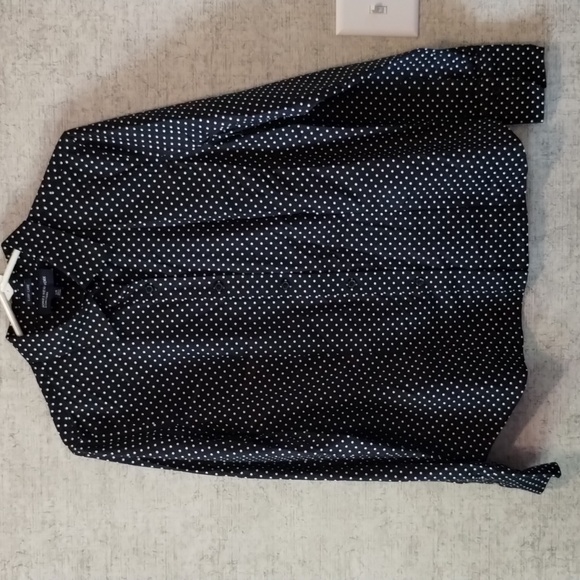 EUC Jones New York Signature button down top - Picture 15 of 17